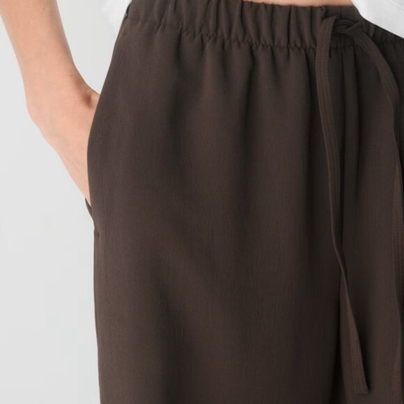 NWT Aritzia WILFRED The Lodge Pant - Crepette Rich Mocha Brown XL - Picture 4 of 8